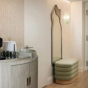 Zimmer mit Queensize-Bett